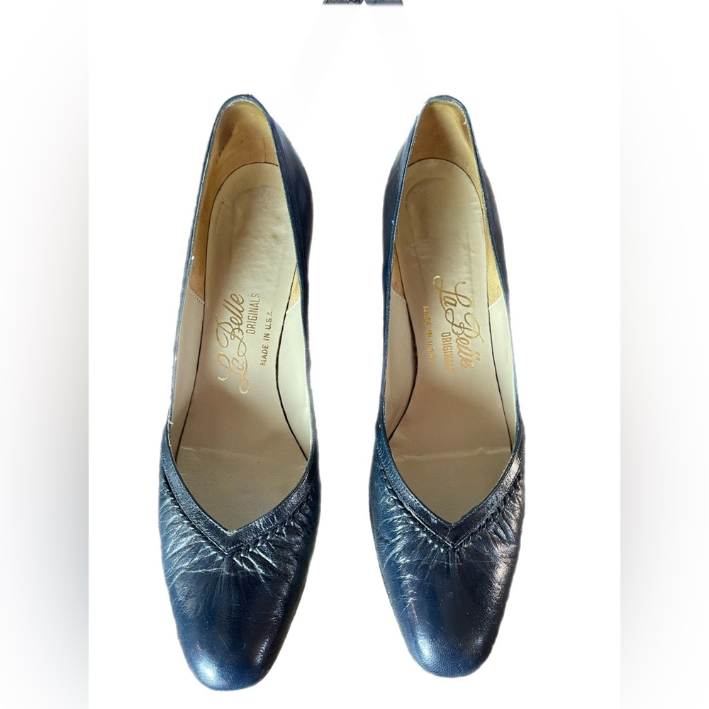 La Belle Vintage Navy Patent Leather Heels Size 8.5